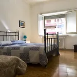 Romolo House * Rome